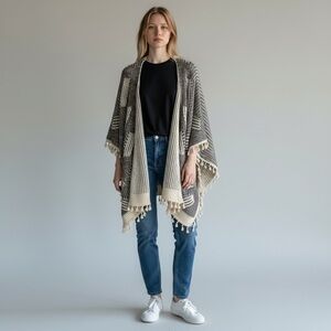 Anthropologie Eliana Pommed Hem Sweater Knit Kimono one Size